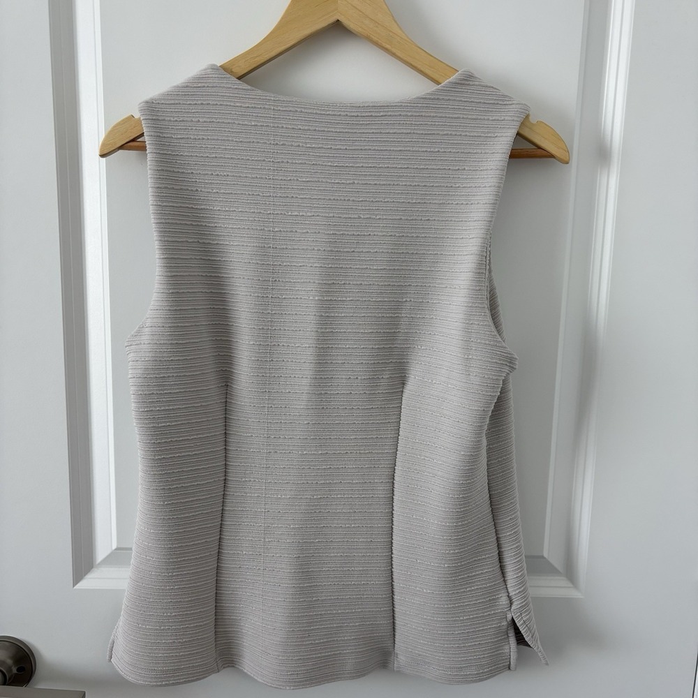 T Tahari | Square Neck Blouse Sz M Career Workwear - Picture 4 of 4